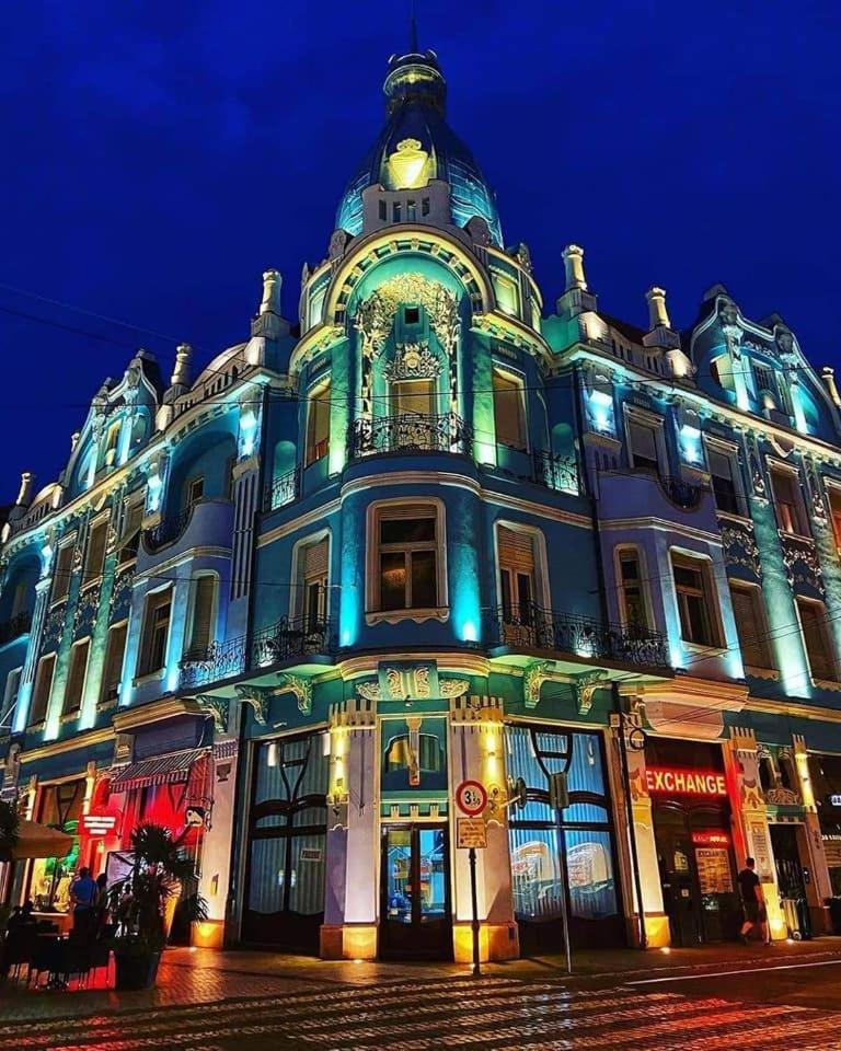 Casa Casy Villa Oradea Exterior photo