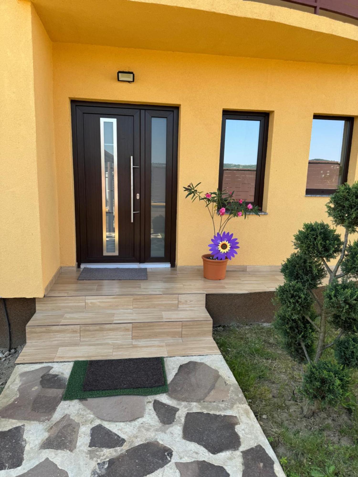 Casa Casy Villa Oradea Exterior photo